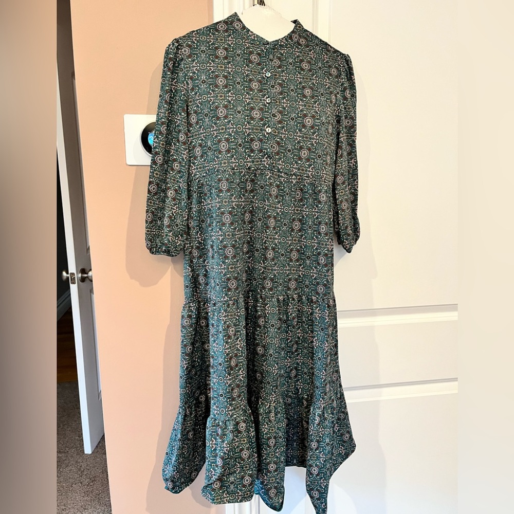 Barely Worn Fabulous Max Studio Tiered Dress